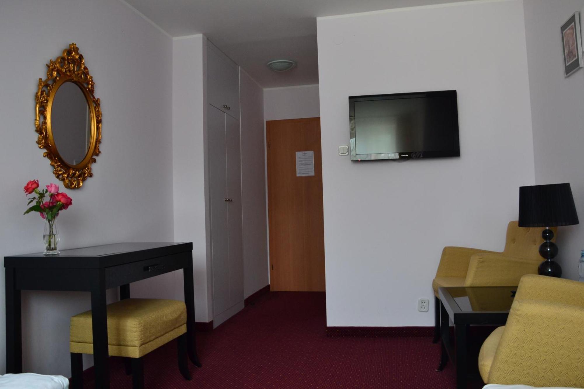 Hotel&Restauracja Zlote Runo Ґура-Кальвар'я Номер фото
